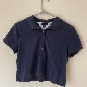 TOMMY HILFIGER cropped navy blue button up tee
